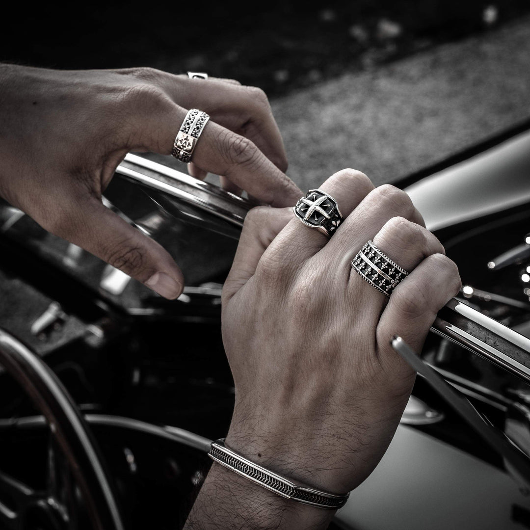 Niccolo - Girati Silver Rings for Men